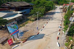 Daoneua Riverside Resort