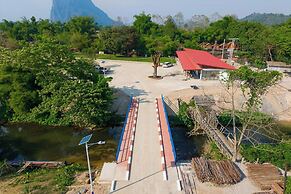 Daoneua Riverside Resort