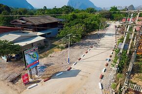 Daoneua Riverside Resort