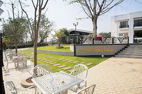 Daoneua Riverside Resort