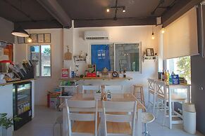 Hometel Barrio House Mactan