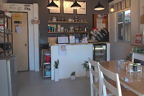 Hometel Barrio House Mactan