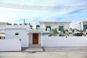 The Modern Pool Villa Hua Hin