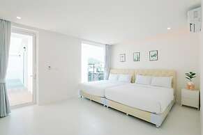 The Modern Pool Villa Hua Hin