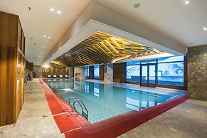 YunDing Grand Hotel