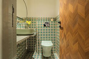 ELIVAAS Kamerios Verano 1 BHK with Pool