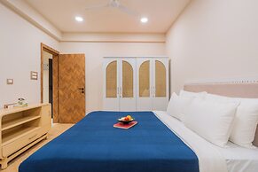 ELIVAAS Kamerios Verano 1 BHK with Pool