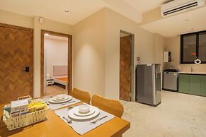 ELIVAAS Kamerios Verano 1 BHK with Pool