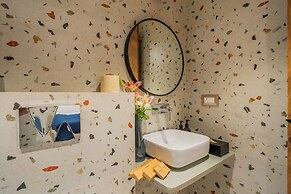 ELIVAAS Kamerios Verano 1 BHK with Pool