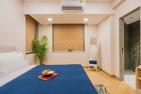 ELIVAAS Kamerios Verano 1 BHK with Pool