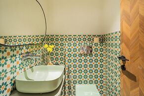 ELIVAAS Kamerios Verano 1 BHK with Pool