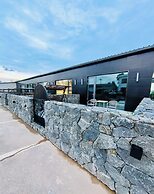 QING Luxury Campground Hotel