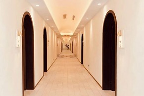 QING Luxury Campground Hotel