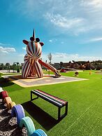 QING Luxury Campground Hotel