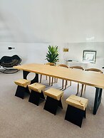 QING Luxury Campground Hotel