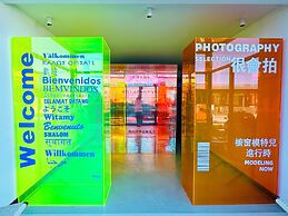 QING Luxury Campground Hotel