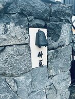 QING Luxury Campground Hotel