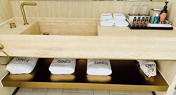 QING Luxury Campground Hotel