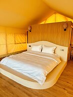 QING Luxury Campground Hotel
