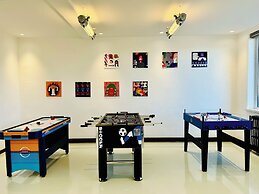 QING Luxury Campground Hotel