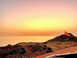 LA COLLINA SUL MARE