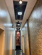 Hotel R Crown Banquet And Rooms