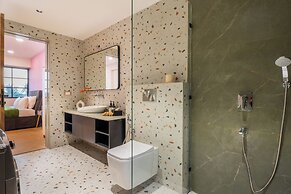 ELIVAAS Kamerios Brisa 1BHK with Jacuzzi