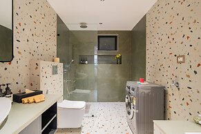 ELIVAAS Kamerios Brisa 1BHK with Jacuzzi