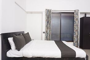 HOTEL LOTUS GUEST HOUSE