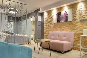 Studio Apartment Eleven