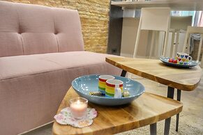 Studio Apartment Eleven