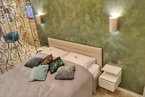 Studio Apartment Eleven