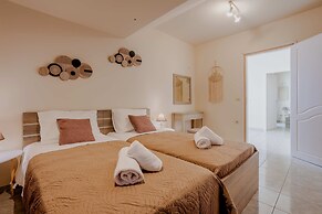 Villa Amare - Heraklion Private Garden Retreat