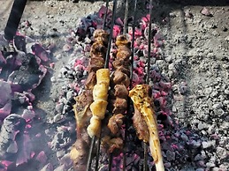 Hotel Spogmay & Kehkeshan Restaurent