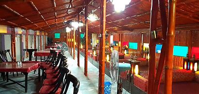 Hotel Spogmay & Kehkeshan Restaurent