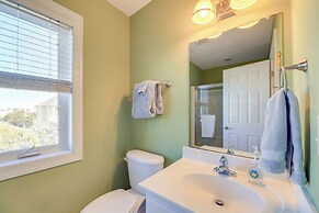 2 Blocks to Shore: Atlantic Beach Home w/ Views!