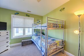 2 Blocks to Shore: Atlantic Beach Home w/ Views!