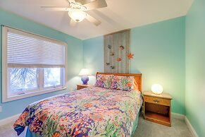 2 Blocks to Shore: Atlantic Beach Home w/ Views!