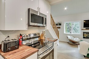 Near Rivers & Boating: Home w/ Hot Tub in Longview