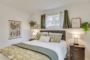 Near Rivers & Boating: Home w/ Hot Tub in Longview