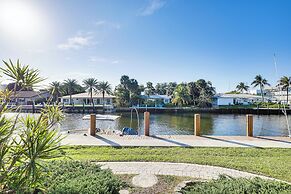 Waterfront Condo w/ Dock in Fort Lauderdale!