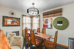 6 Mi to Downtown: 70s-themed Home in Nashville!