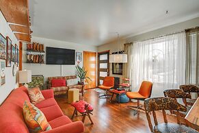 6 Mi to Downtown: 70s-themed Home in Nashville!