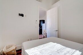 Stylish Home Near Lake Travis w/ Entertainment