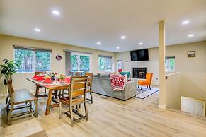4 Mi to Lake Arrowhead: Cabin w/ Grill & Deck!