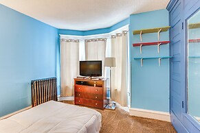 Reading Home w/ Yard in Historic District