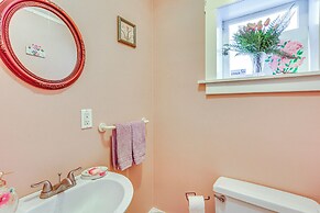 Reading Home w/ Yard in Historic District