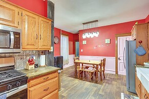 Reading Home w/ Yard in Historic District