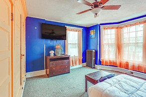 Reading Home w/ Yard in Historic District