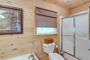 Hot Tub, Decks & Creek Access: Mccaysville Cabin!